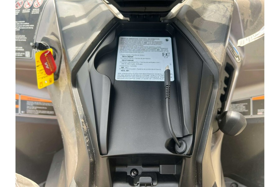 2025 Can-Am ATV OUTL XT 850 GY 25