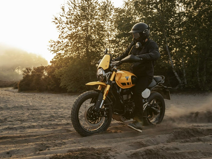 2026 Triumph Scrambler 400 XC