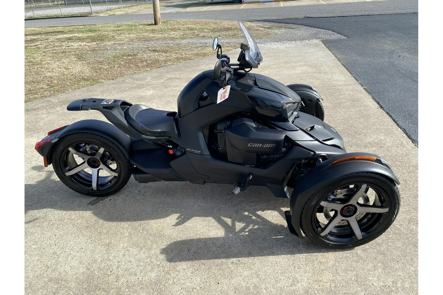 2025 Can-Am RYKER 900 SPORT