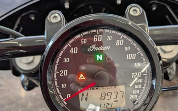 2022 Indian Super Chief ABS Black Metallic Base