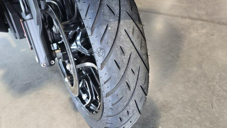 2024 Indian Motorcycle® Pursuit® Dark Horse® Black Smoke
