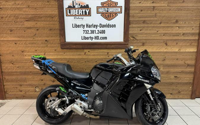 2012 Kawasaki Concours™ 14 ABS Ebony / Flat Super Black Concourse