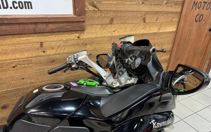 2012 Kawasaki Concours™ 14 ABS Ebony / Flat Super Black Concourse