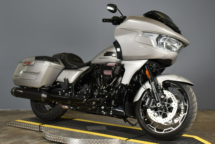 2023 Harley-Davidson CVO Road Glide