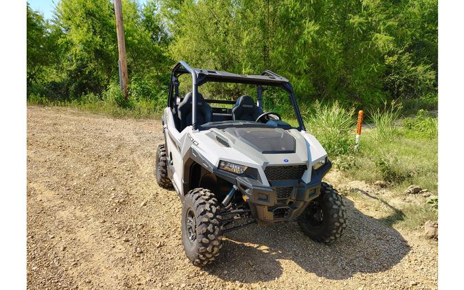 2024 Polaris Industries GENERAL 1000 SPORT - GHOST GRAY Sport