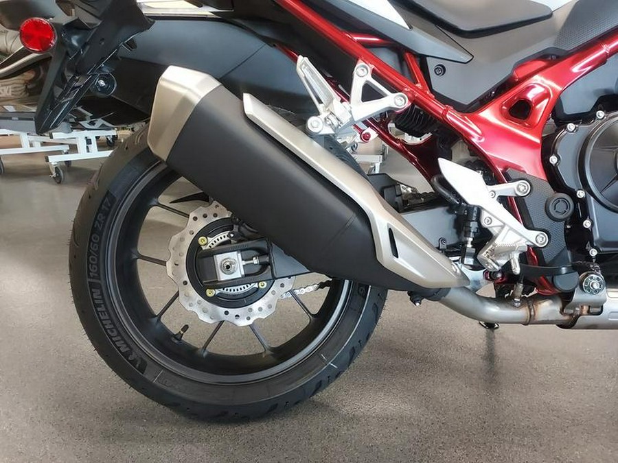 2025 Honda® CB750 Hornet