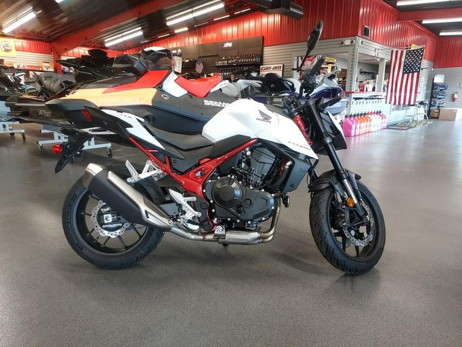 2025 Honda® CB750 Hornet