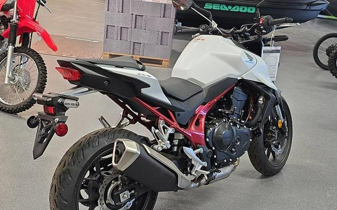 2025 Honda® CB750 Hornet