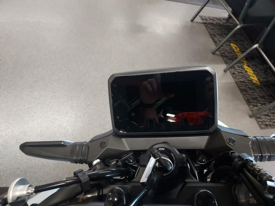 2025 Honda® CB750 Hornet