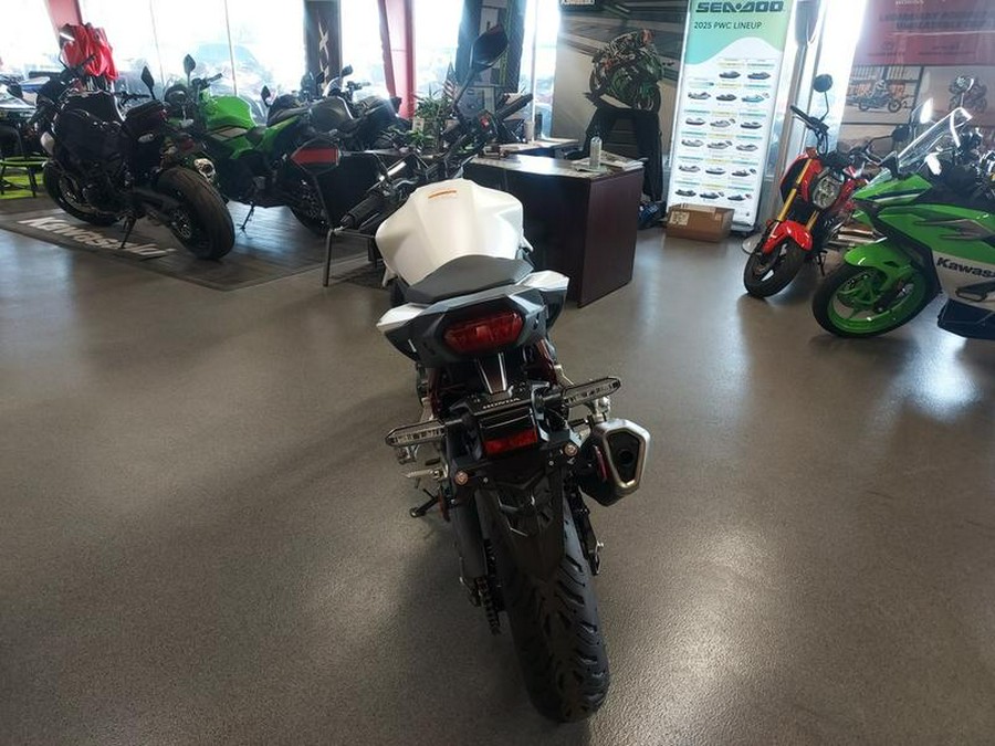 2025 Honda® CB750 Hornet