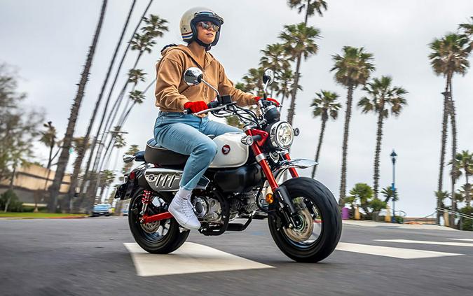 2025 Honda Monkey ABS