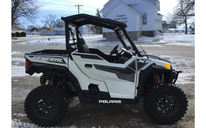 2022 Polaris GENERAL XP 1000 Deluxe Matte Ghost White Metallic