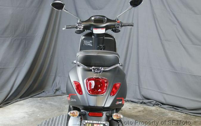 2022 Vespa Sprint 150 Racing Sixties