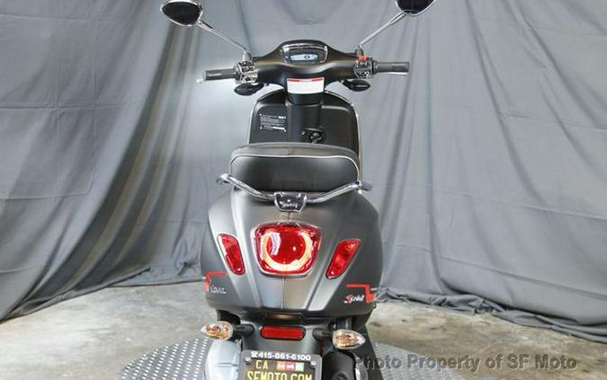 2022 Vespa Sprint 150 Racing Sixties