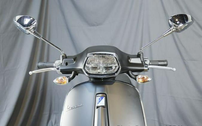 2022 Vespa Sprint 150 Racing Sixties