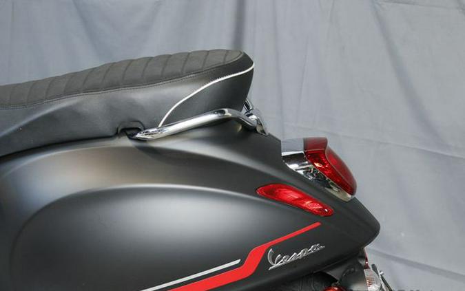 2022 Vespa Sprint 150 Racing Sixties