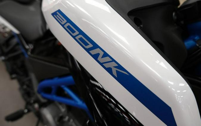 New 2024 CFMOTO 300NK NEBULA WHITE