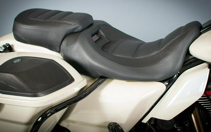 2020 Harley-Davidson CVO Street Glide