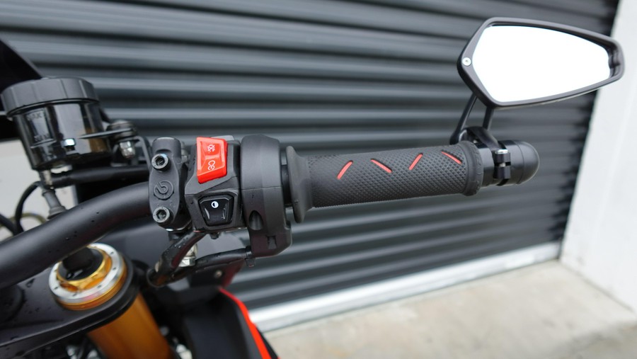 2023 Aprilia Tuono V4 Factory 1100