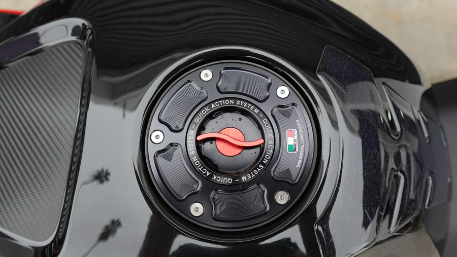 2023 Aprilia Tuono V4 Factory 1100