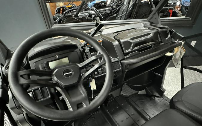 2026 Can-Am Defender XT HD7