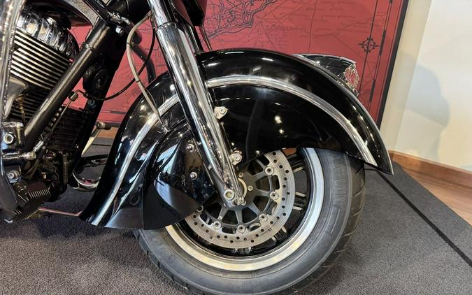 2019 Indian Motorcycle® Chieftain® Classic Thunder Black