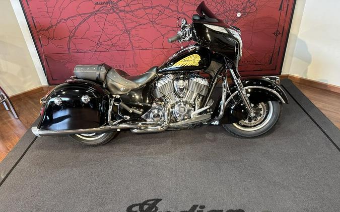 2019 Indian Motorcycle® Chieftain® Classic Thunder Black