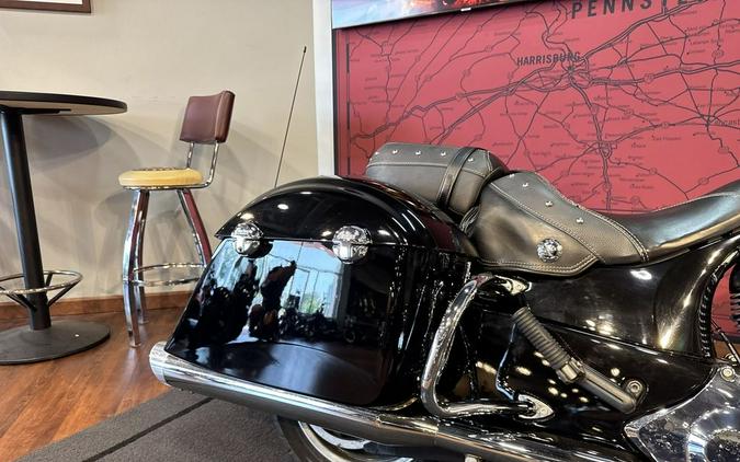 2019 Indian Motorcycle® Chieftain® Classic Thunder Black