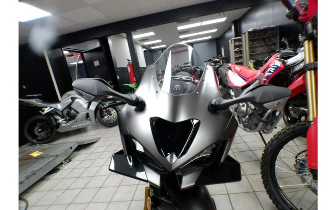 2026 NINJA ZX 10R - Kawasaki