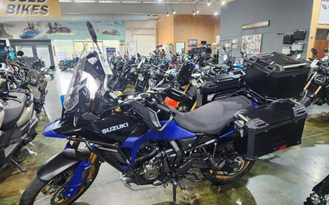 2023 Suzuki V-Strom 800DE Adventure