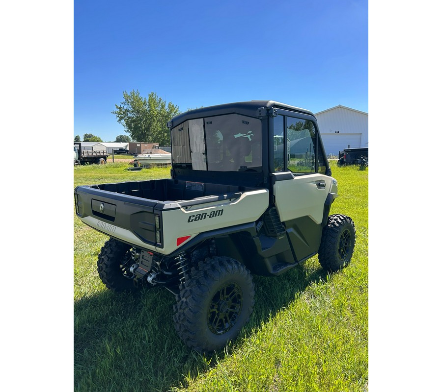 2026 Can-Am Defender Limited HD11