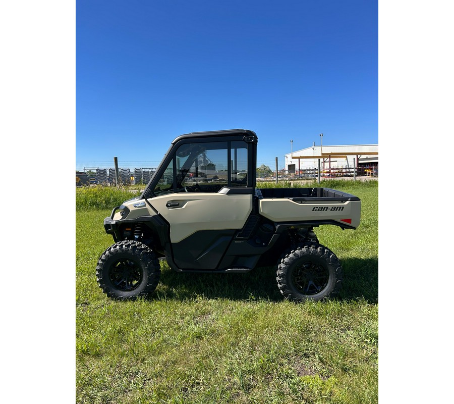 2026 Can-Am Defender Limited HD11