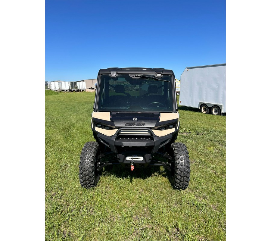 2026 Can-Am Defender Limited HD11