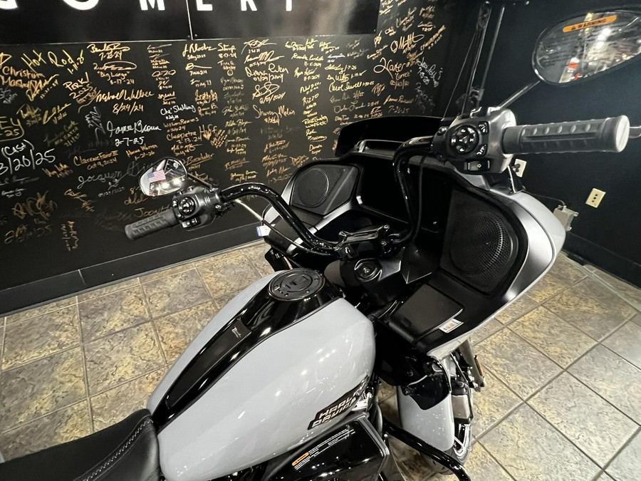 FLTRX 2026 Road Glide