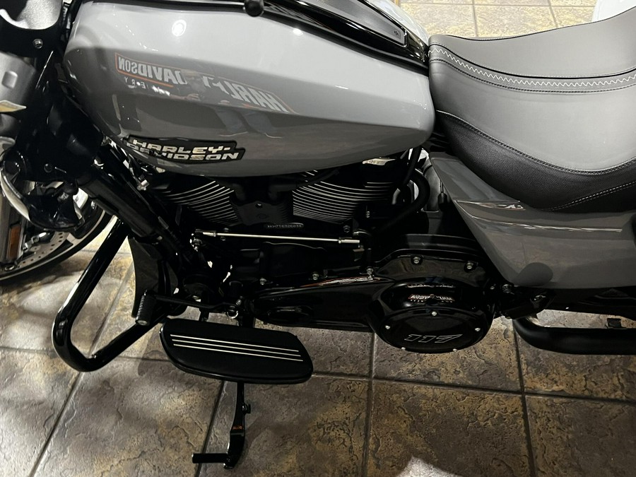 FLTRX 2026 Road Glide