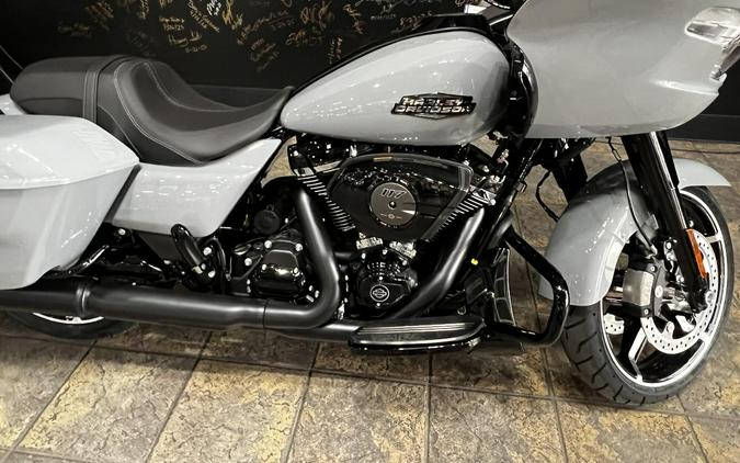 FLTRX 2026 Road Glide