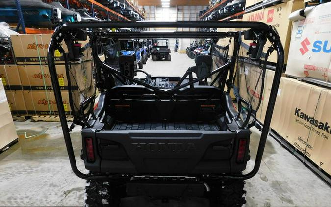 2025 Honda® Pioneer 1000-5 Deluxe