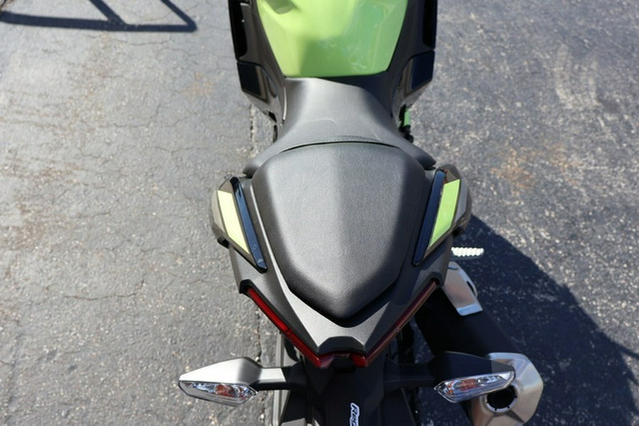 2026 Kawasaki Ninja 500 ABS Metallic Yellowish Green/Ebony ABS