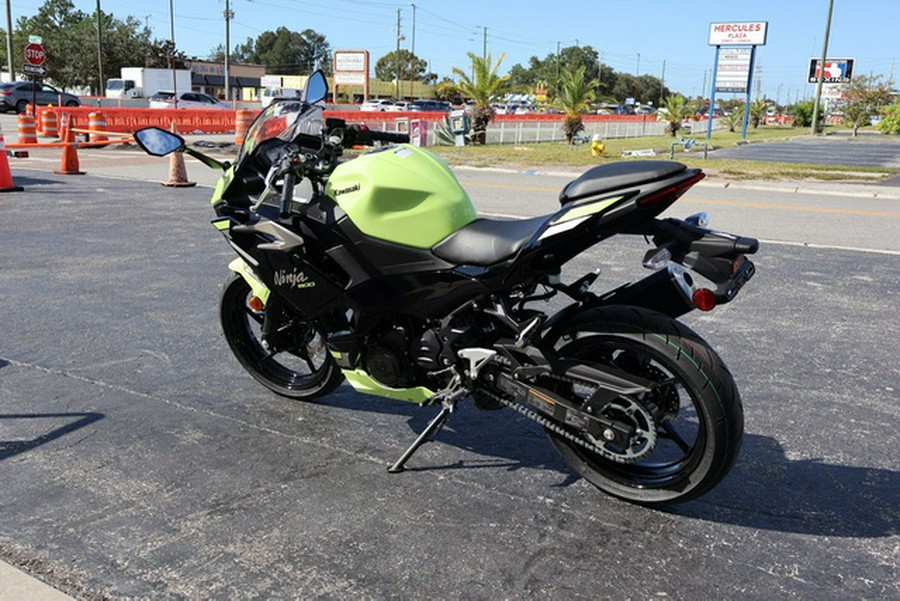 2026 Kawasaki Ninja 500 ABS Metallic Yellowish Green/Ebony ABS
