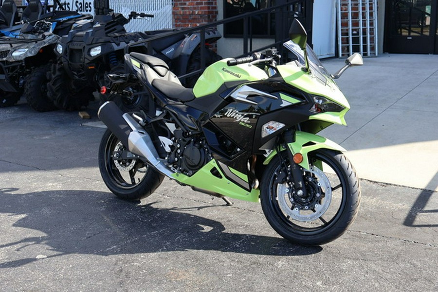 2026 Kawasaki Ninja 500 ABS Metallic Yellowish Green/Ebony ABS