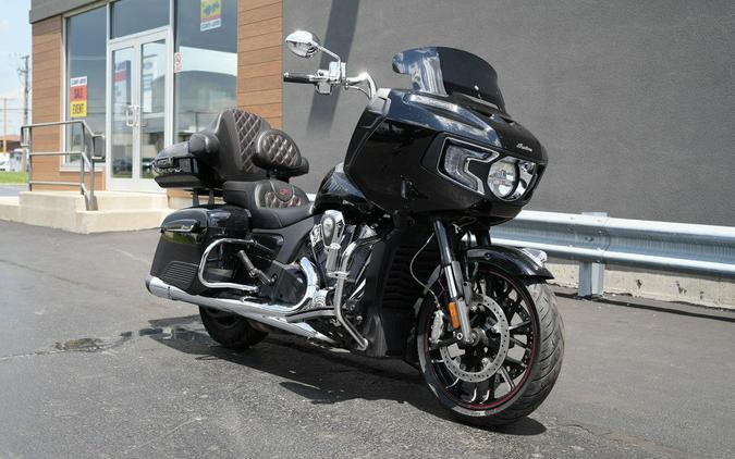 2020 Indian Motorcycle Challenger Limited Thunder Black Pearl