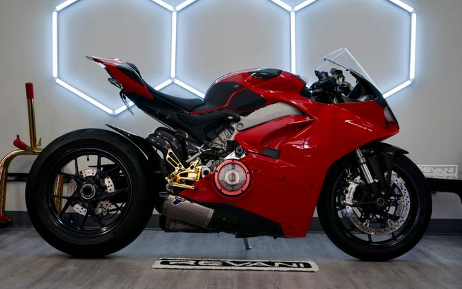 2019 Ducati V4 Panigale