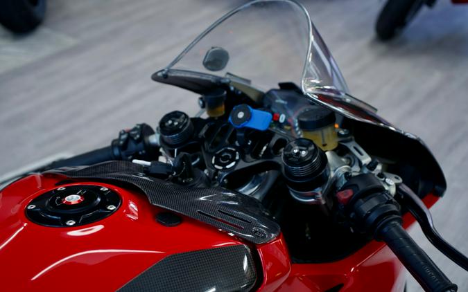 2019 Ducati V4 Panigale