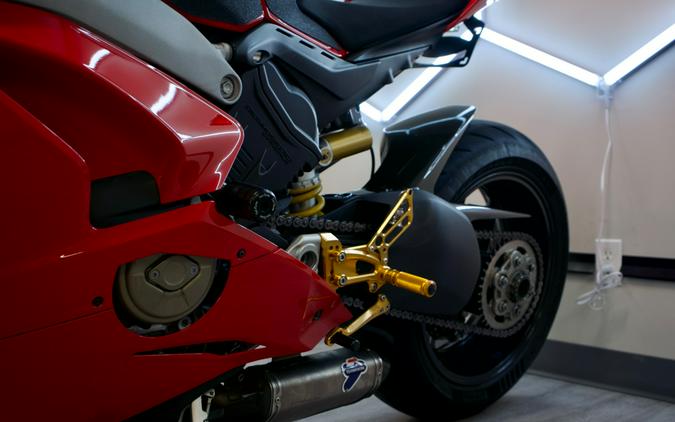 2019 Ducati V4 Panigale