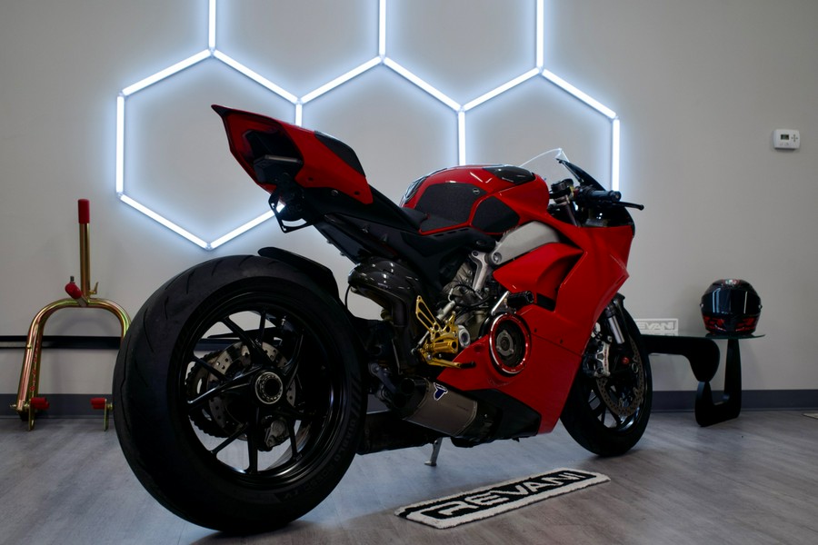 2019 Ducati V4 Panigale