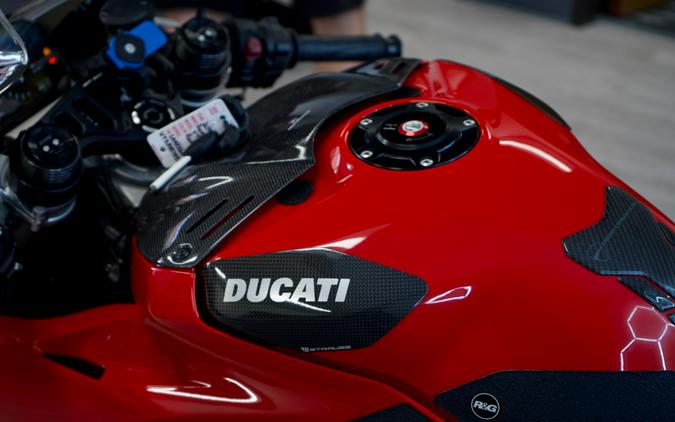 2019 Ducati V4 Panigale
