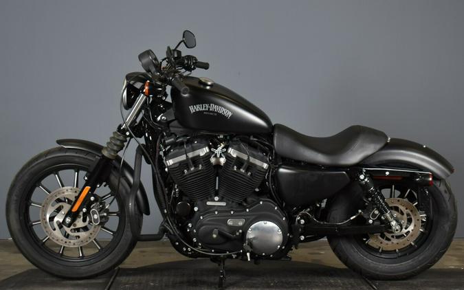 2015 Harley-Davidson Iron 883