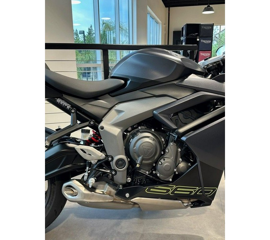 2025 Triumph Daytona 660 Satin Granite/Satin Black