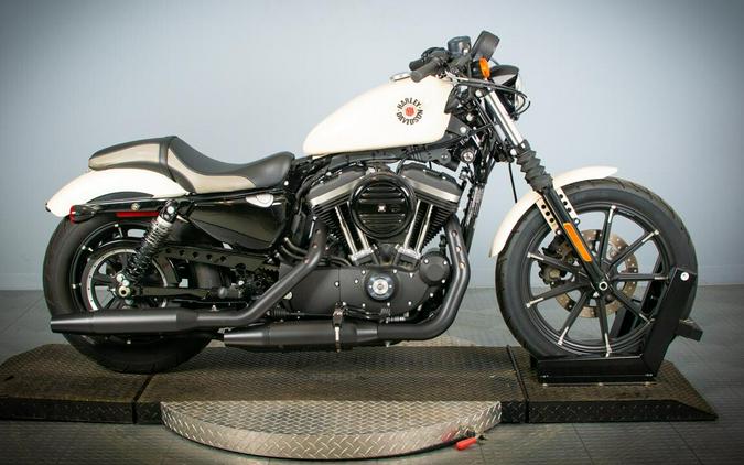 2022 Harley-Davidson Iron 883 Review [Air-Cooled Sportster]