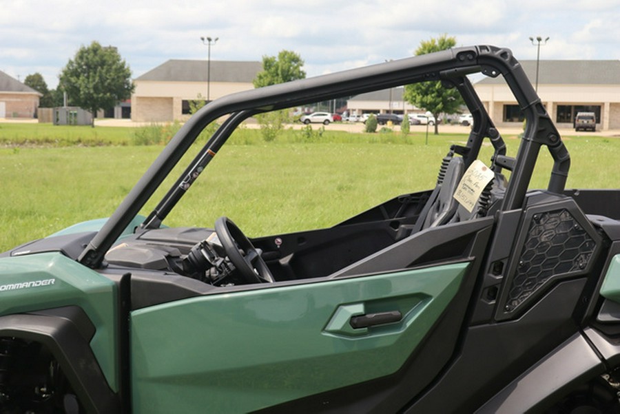 2025 Can-Am Commander DPS 700